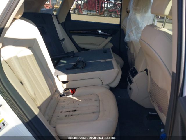 WA1BNAFY0J2010749 Audi Q5 2.0t Premium/2.0t Tech Premium