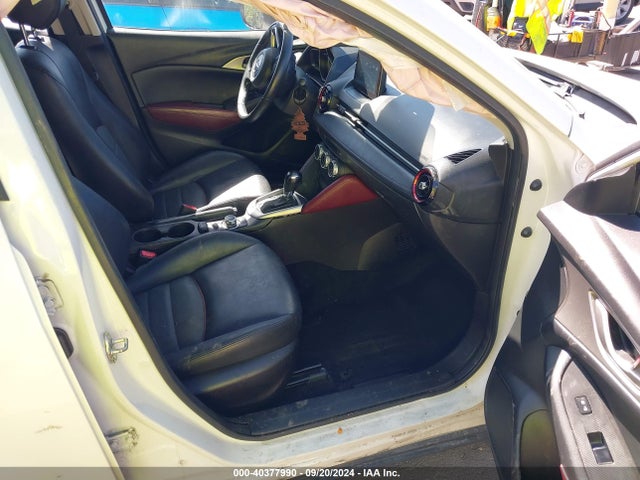 JM1DKDC76J0329895 Mazda Cx-3 Touring