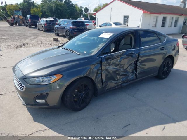 3FA6P0HD5LR247411 Ford FUSION SE