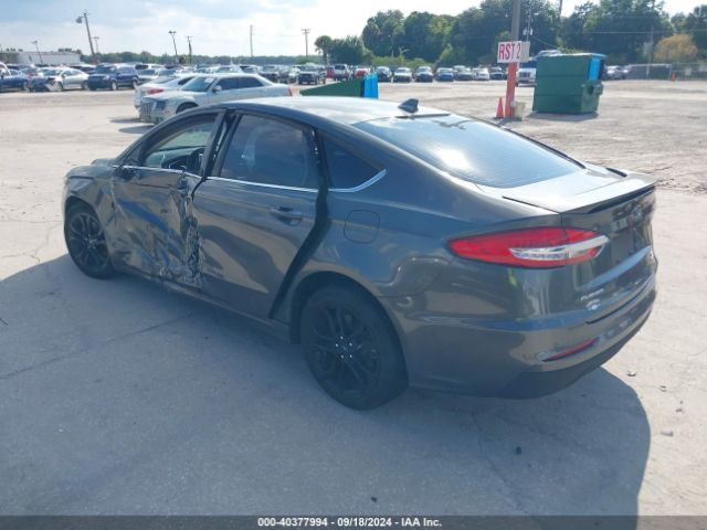 3FA6P0HD5LR247411 Ford FUSION SE