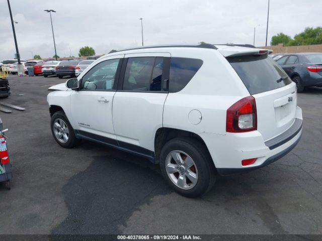 1C4NJCEA9GD666427 Jeep Compass Latitude