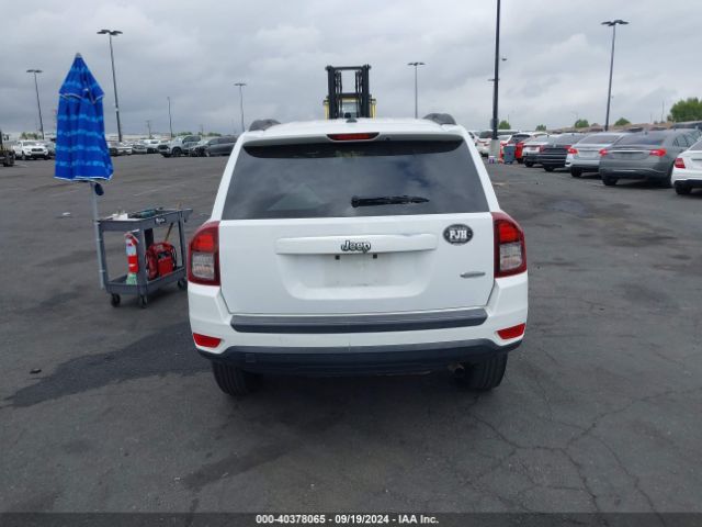 1C4NJCEA9GD666427 Jeep Compass Latitude