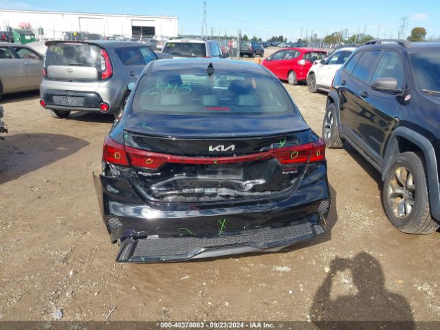 3KPF54AD7PE670697 KIA Forte Gt-line