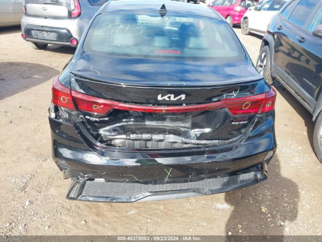 3KPF54AD7PE670697 KIA Forte Gt-line
