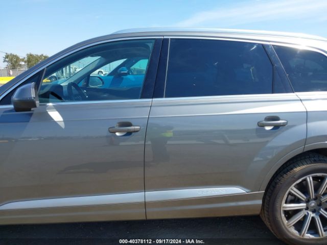 WA1LAAF71HD025332 Audi Q7 3.0t Premium
