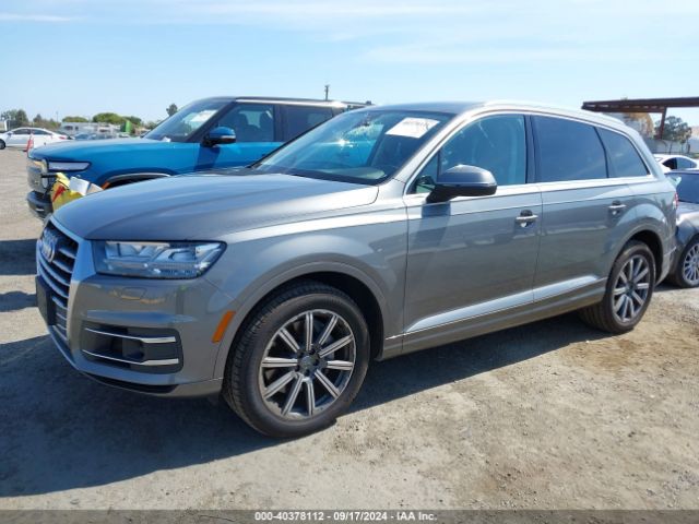 WA1LAAF71HD025332 Audi Q7 3.0t Premium