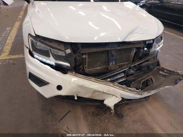 3VV2B7AX4MM142346 Volkswagen Tiguan 2.0t Se/2.0t Se R-line Black/2.0t Sel