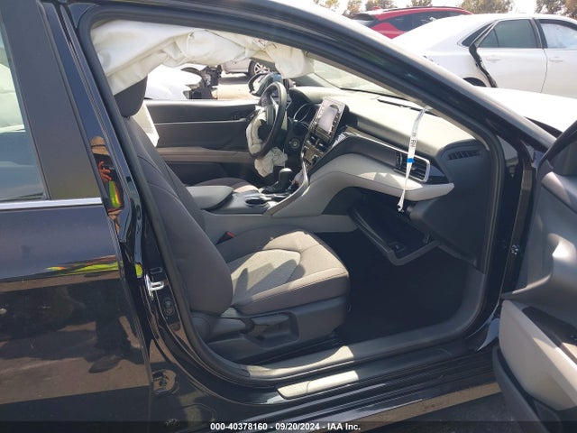 Toyota CAMRY LE 2023 4T1C11AK2PU113432 Image 5