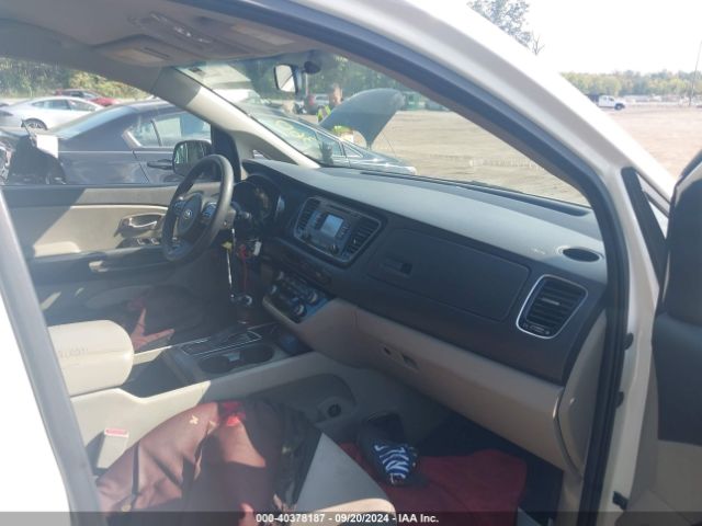 KNDMB5C12F6018342 KIA SEDONA LX