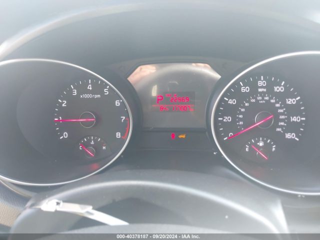 KNDMB5C12F6018342 KIA SEDONA LX
