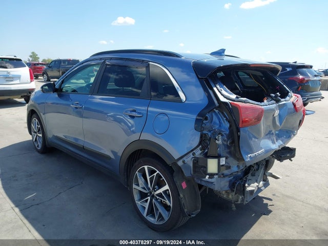 KIA Niro Touring Se 2022 KNDCC3LC7N5501828 Image 3