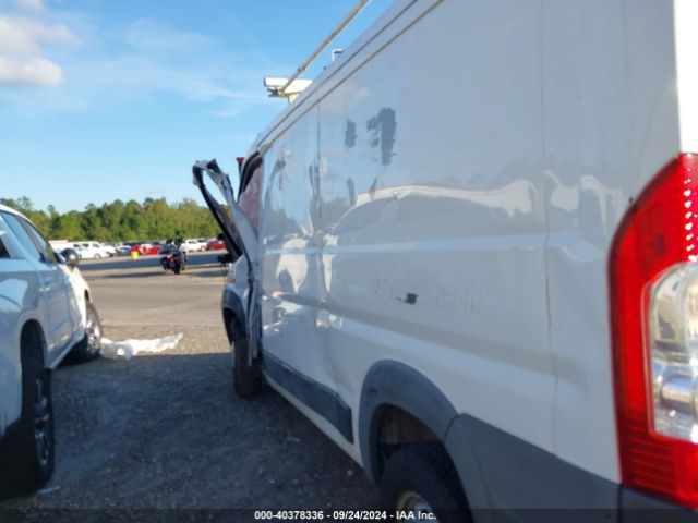 3C6TRVAG6JE111664 RAM Promaster 1500 Low Roof 136 Wb