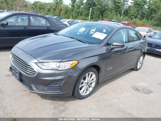 3FA6P0LU7KR191560 Ford Fusion Hybrid Se