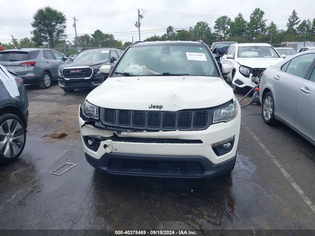 3C4NJCBB5LT198889 Jeep Compass Altitude Fwd