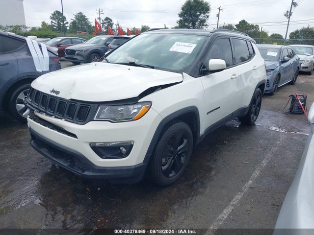3C4NJCBB5LT198889 Jeep Compass Altitude Fwd
