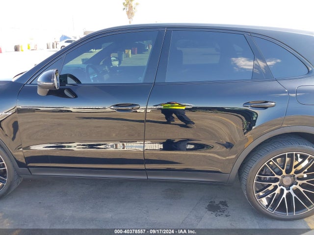 Porsche Cayenne E-hybrid 2019 WP1AE2AY2KDA50656 Image 14