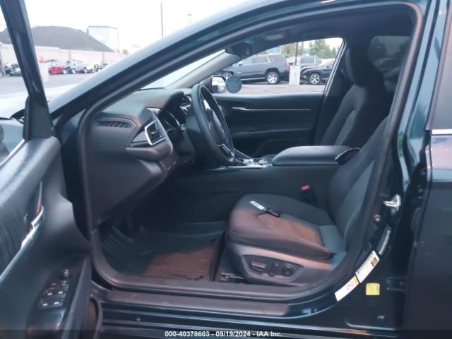 4T1B31HK8JU501011 Toyota Camry Hybrid Le