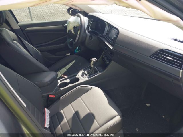 3VWEM7BU0PM048105 Volkswagen Jetta 1.5t Se