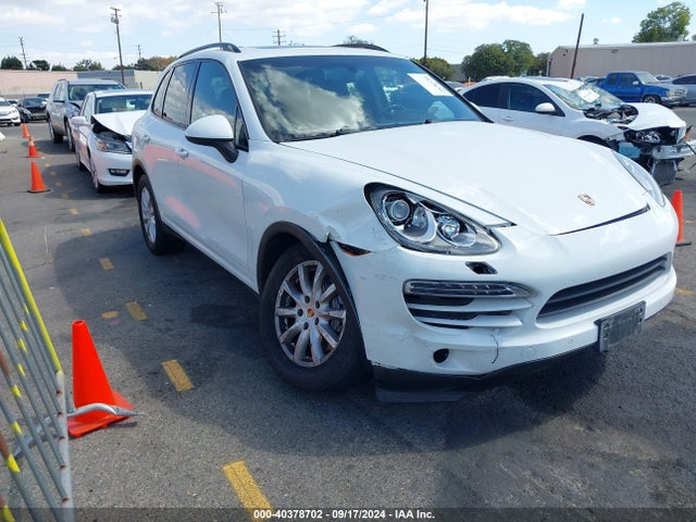 2013 PORSCHE CAYENNE WP1AA2A26DLA19572 Photo 0