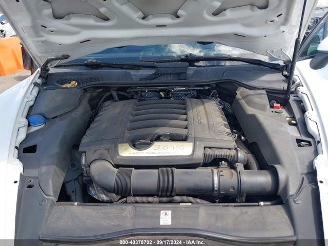 2013 PORSCHE CAYENNE WP1AA2A26DLA19572 Photo 9