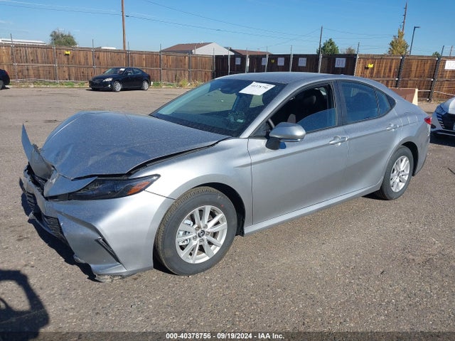 Toyota CAMRY LE 2025 4T1DAACKXSU526158 Image 2