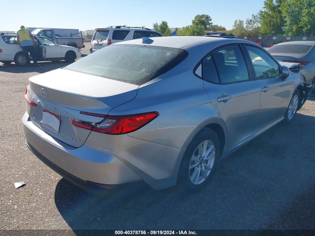 Toyota CAMRY LE 2025 4T1DAACKXSU526158 Image 4