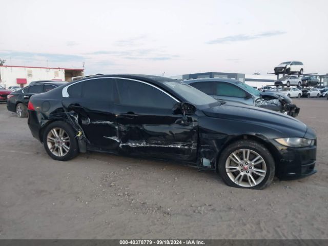 SAJAJ4FNXJCP33105 Jaguar Xe 20d Premium