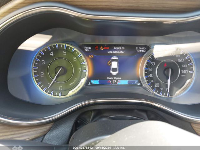 1C3CCCCB4FN558632 Chrysler 200 C