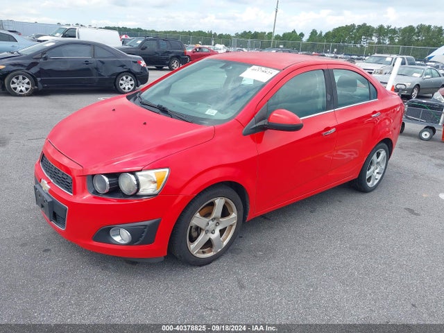 Chevrolet Sonic Ltz Auto 2016 1G1JE5SB4G4138718 Image 2