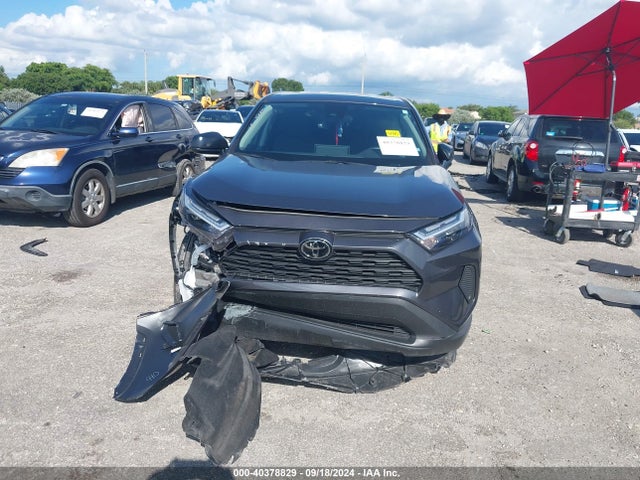 Toyota RAV4 LE 2023 2T3H1RFVXPW278904 Image 13
