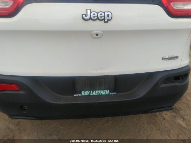 Jeep Cherokee Latitude 2015 1C4PJLCB3FW761217 Image 18