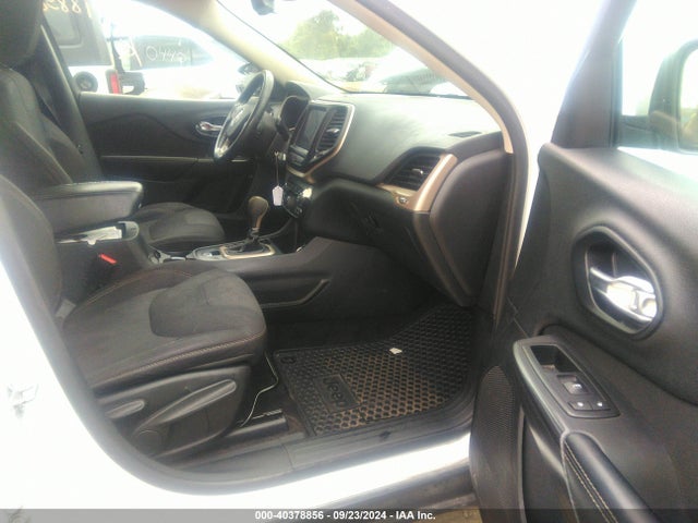 Jeep Cherokee Latitude 2015 1C4PJLCB3FW761217 Image 5