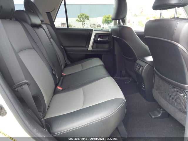 Toyota 4runner Sr5 Premium 2016 JTEBU5JR9G5342448 Image 8
