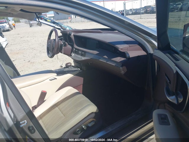 Lexus Ls 500 2018 JTHB51FF1J5005299 Image 5
