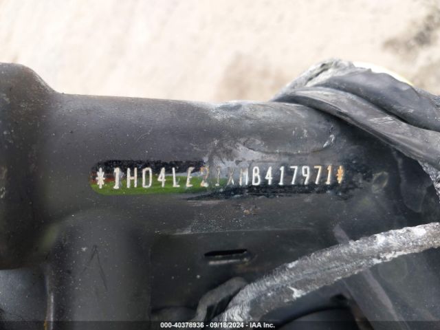 2021 HARLEY-DAVIDSON XL883 1HD4LE21XMB417971 Photo 9