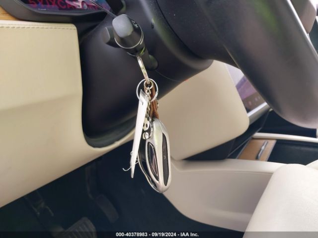 5YJXCAE21KF162939 Tesla Model X 100d/75d/long Range