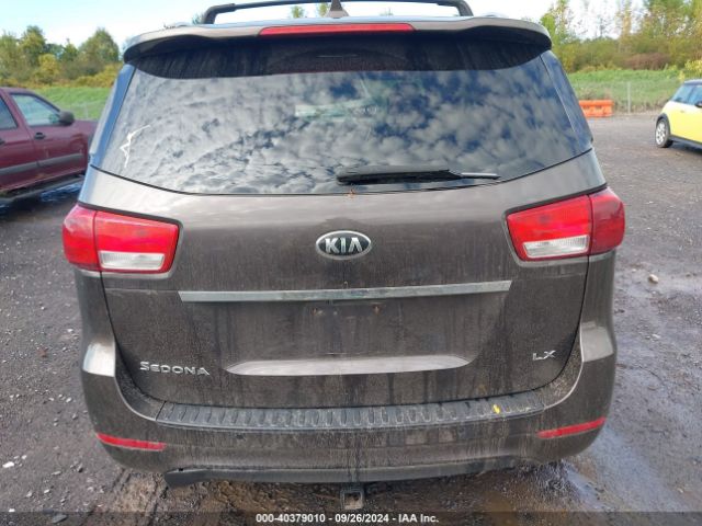 KNDMB5C10G6172517 KIA SEDONA LX