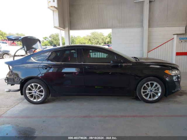 3FA6P0HD4KR162249 Ford FUSION SE