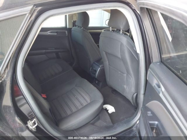 3FA6P0HD4KR162249 Ford FUSION SE