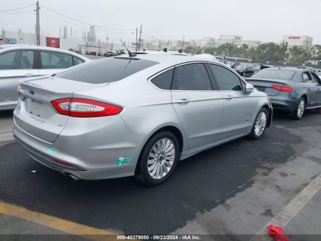 3FA6P0PU2FR253270 Ford Fusion Energi Se Luxury