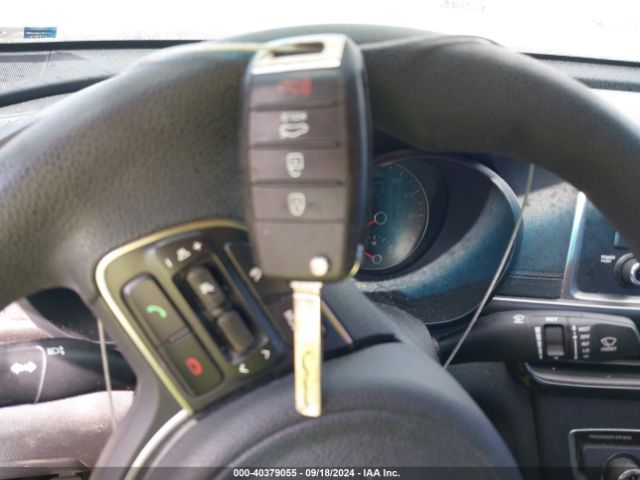 KNAGT4L30H5141715 KIA Optima Lx