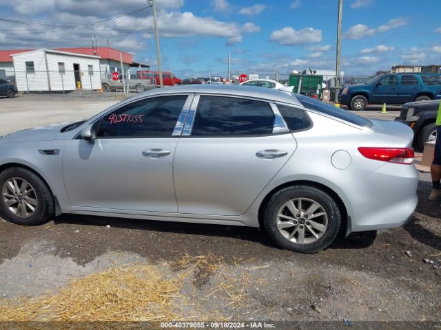 KNAGT4L30H5141715 KIA Optima Lx