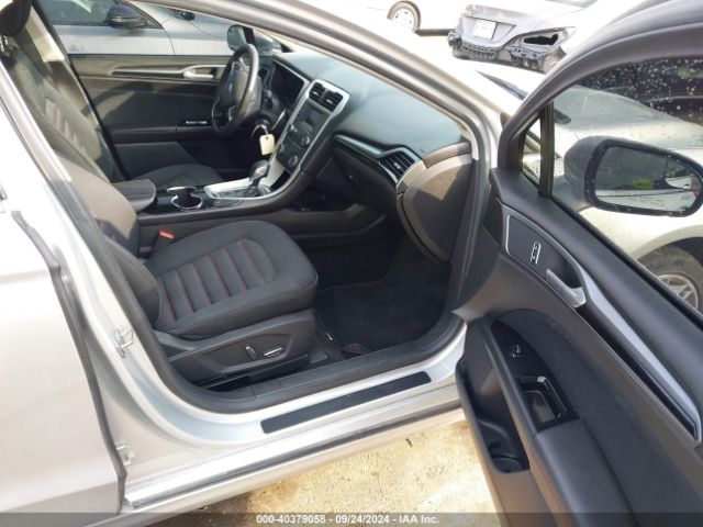 3FA6P0H78GR129014 Ford FUSION SE