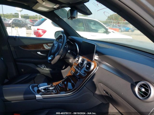 WDC0G4KB7HF132676 Mercedes-Benz Glc 300 4matic