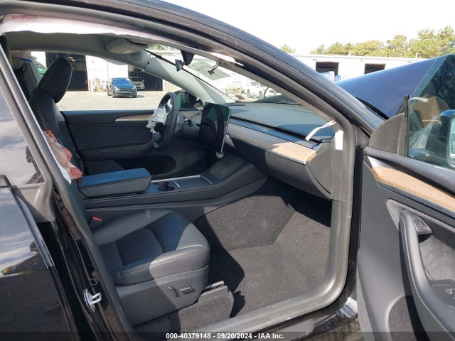 2023 TESLA MODEL Y 7SAYGDEE2PA185156 Photo 4