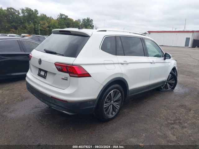 3VV2B7AXXJM084254 Volkswagen Tiguan 2.0t Se/2.0t Sel