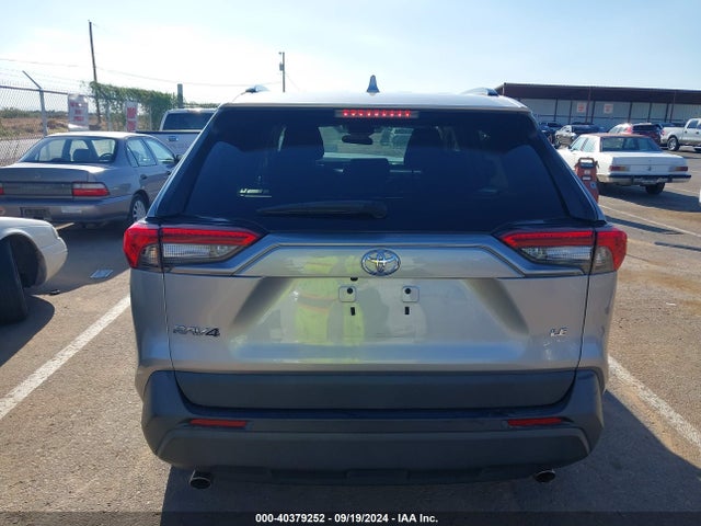 Toyota RAV4 LE 2020 2T3H1RFV8LC041517 Image 16