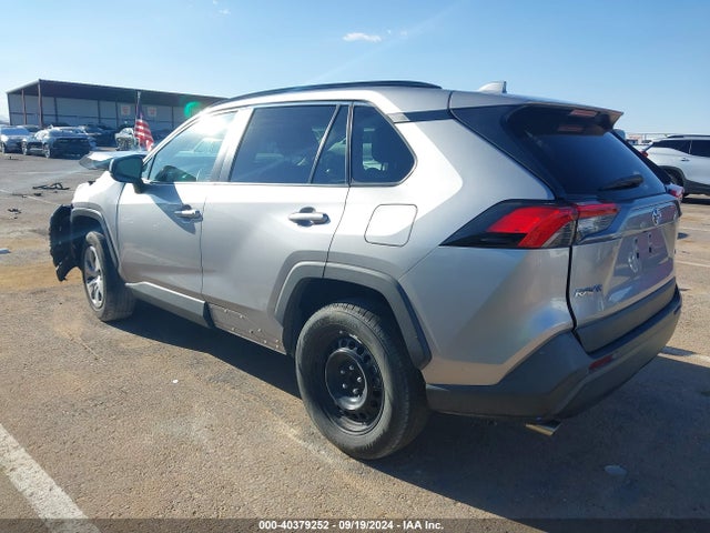 Toyota RAV4 LE 2020 2T3H1RFV8LC041517 Image 3