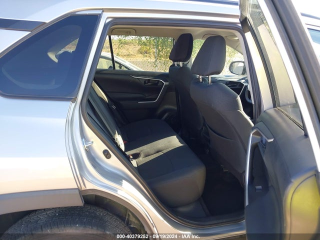Toyota RAV4 LE 2020 2T3H1RFV8LC041517 Image 8