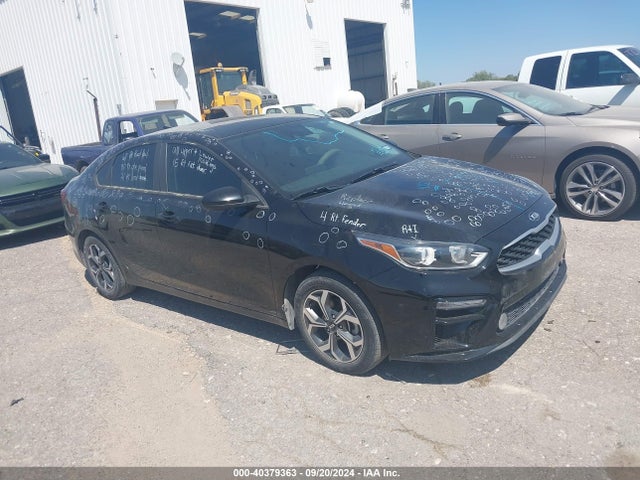 2020 3KPF24AD4LE223697 main image